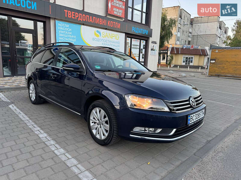 Volkswagen Passat (2011)