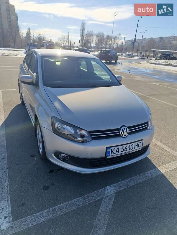 Volkswagen Polo (2012)