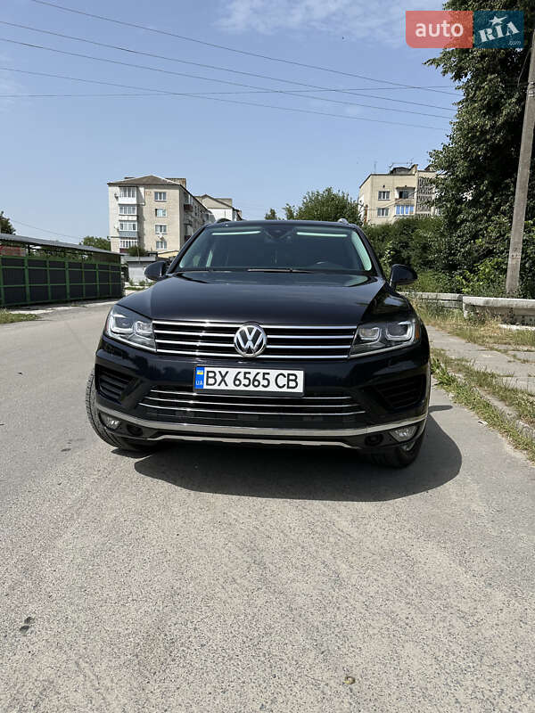 Volkswagen Touareg (2015)
