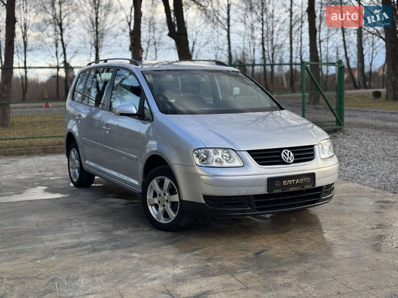 Volkswagen Touran (2004)