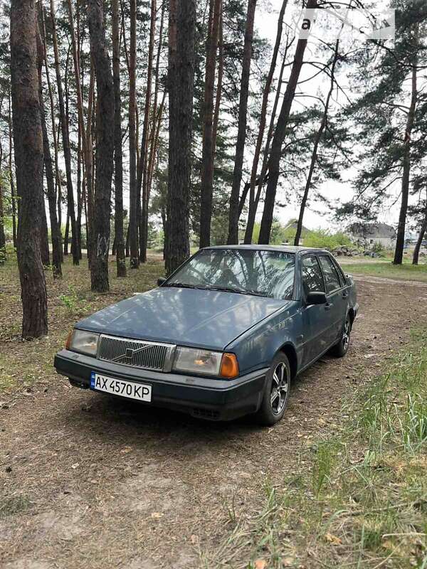 Volvo 460 (1993)