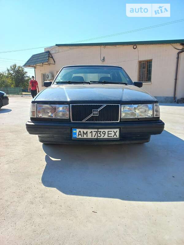Volvo 940 (1991)