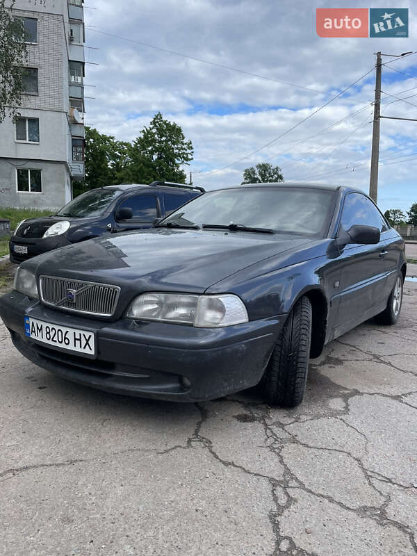 Volvo C70 (2000)