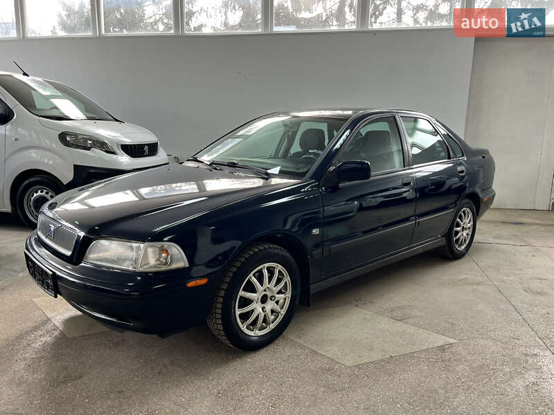 Volvo S40 (1999)