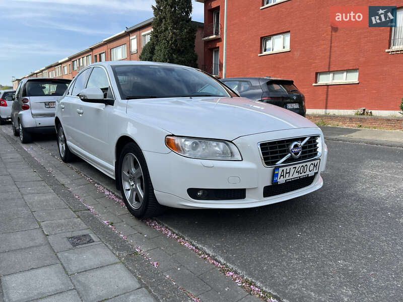 Volvo S80 (2011)