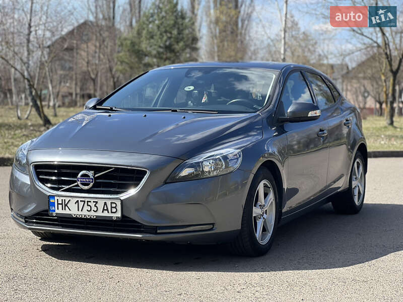 Volvo V40 (2014)