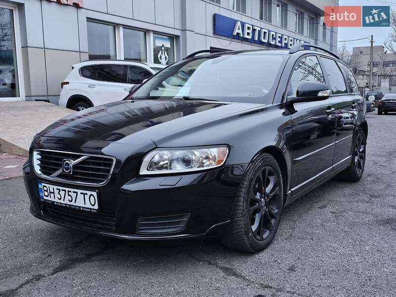 Volvo V50 (2011)