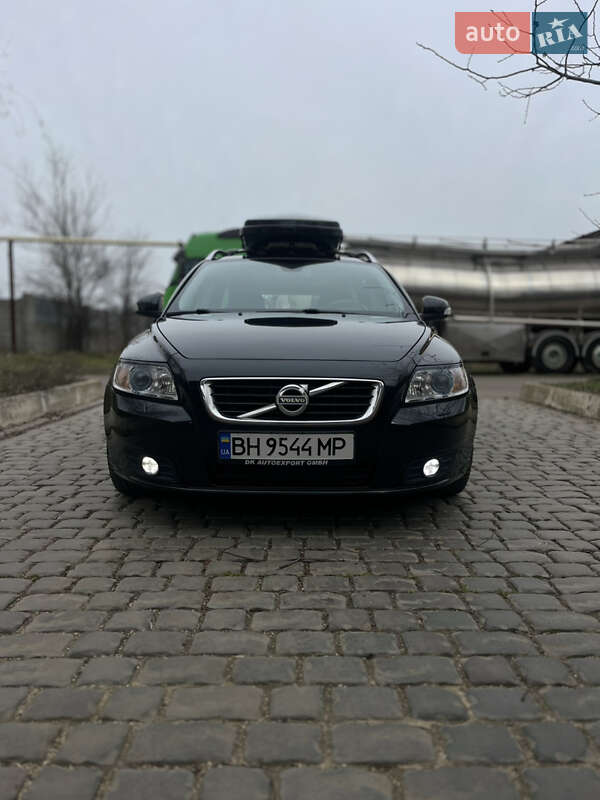 Volvo V50 (2012)