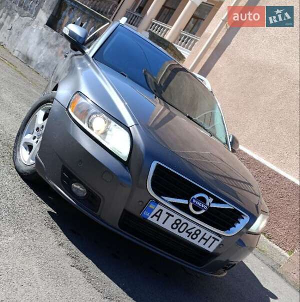 Volvo V50 (2011)
