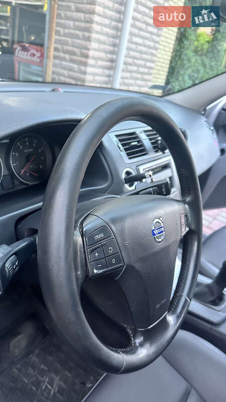 Volvo V50 (2008)