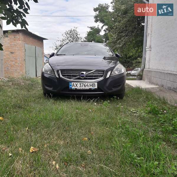 Volvo V60 (2011)