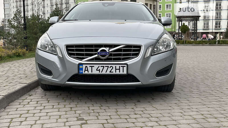 Volvo V60 (2012)