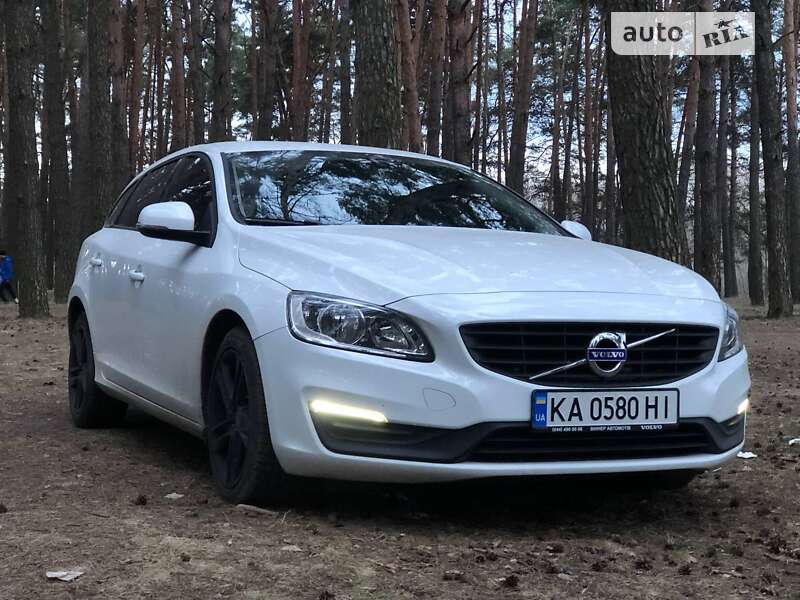 Volvo V60 (2016)