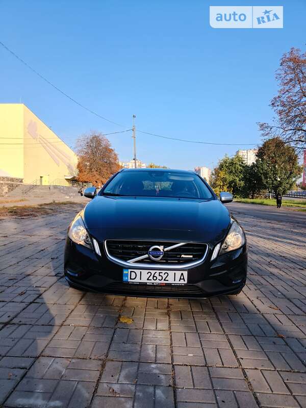Volvo V60 (2011)
