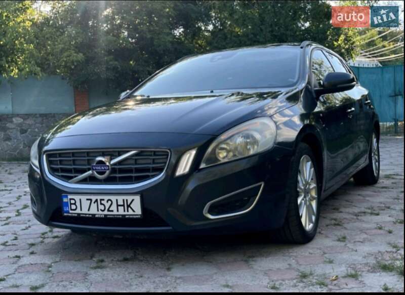 Volvo V60 (2011)