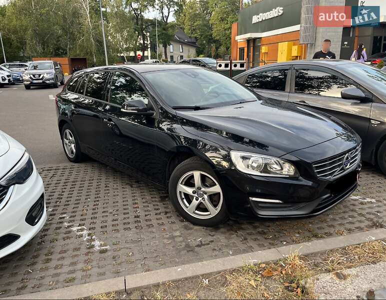 Volvo V60 (2014)