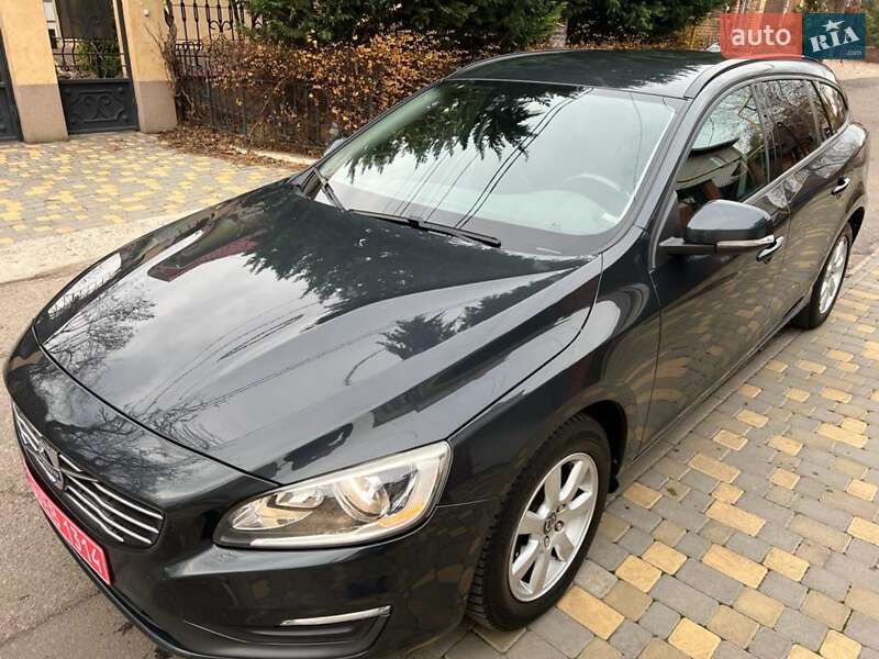 Volvo V60 (2014)
