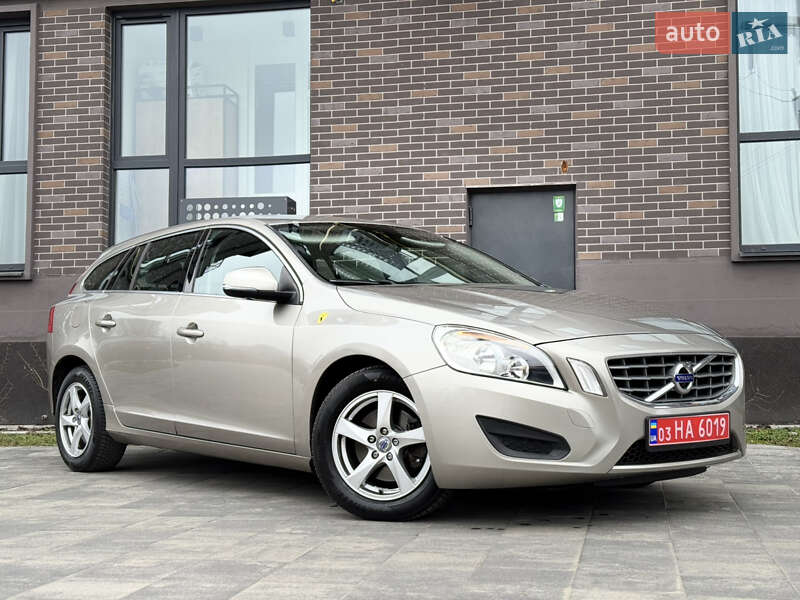 Volvo V60 (2012)