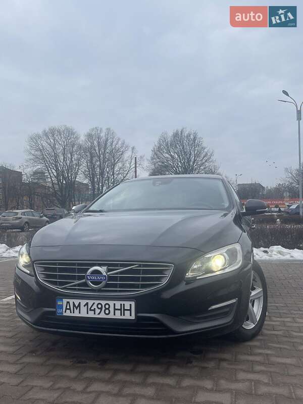 Volvo V60 (2014)