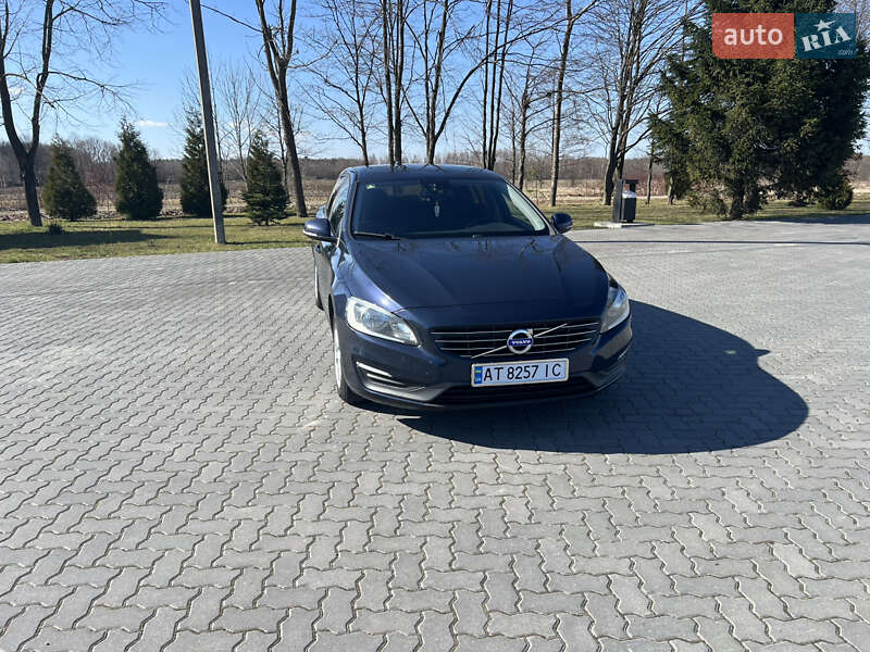 Volvo V60 (2014)