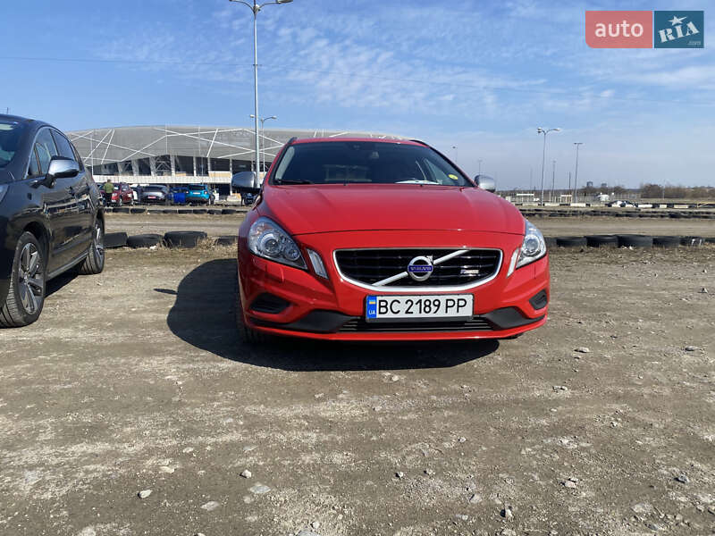 Volvo V60 (2012)