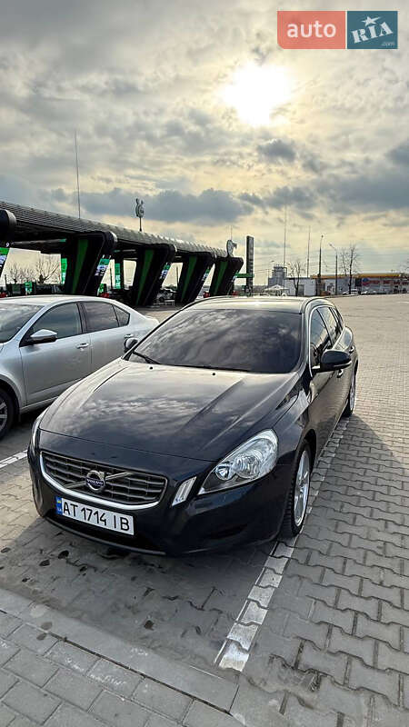Volvo V60 (2011)