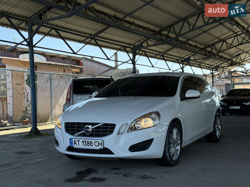 Volvo V60 (2013)