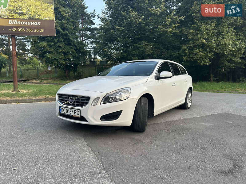 Volvo V60 (2012)