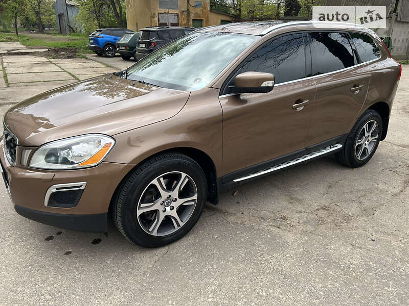 Volvo Xc60 (2012)