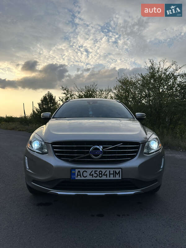 Volvo Xc60 (2014)