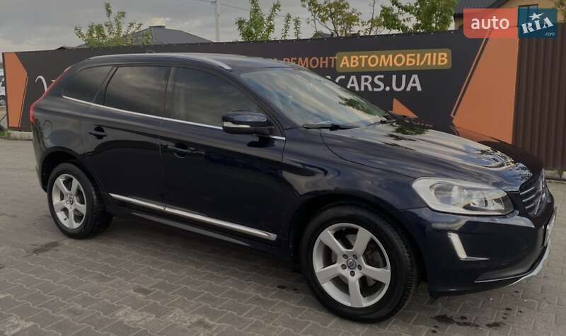 Volvo Xc60 (2017)