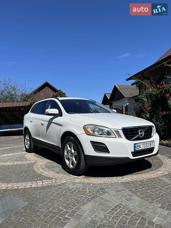 Volvo Xc60 (2011)