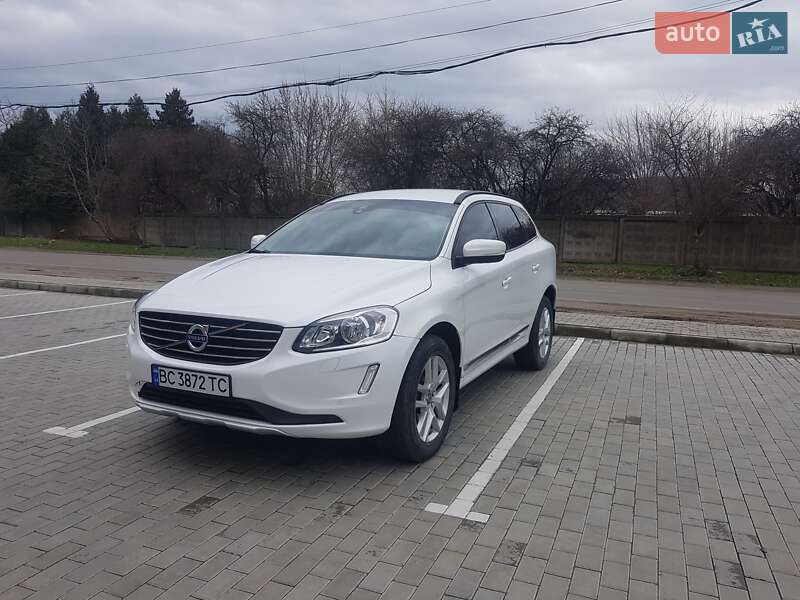 Volvo Xc60 (2017)
