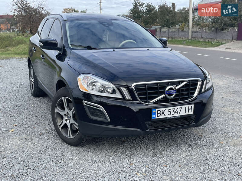 Volvo Xc60 (2011)