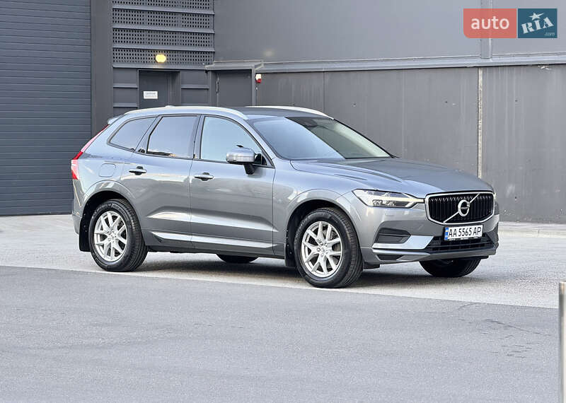 Volvo Xc60 (2017)