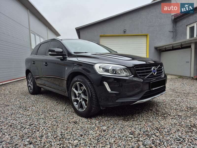 Volvo Xc60 (2016)
