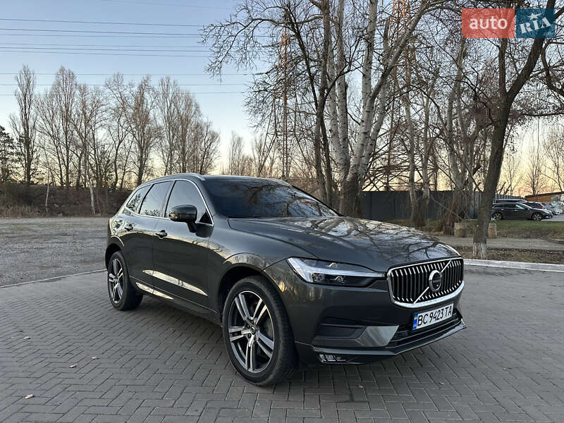 Volvo Xc60 (2021)