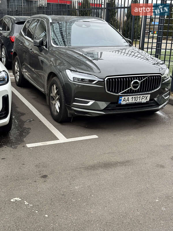 Volvo Xc60 (2017)