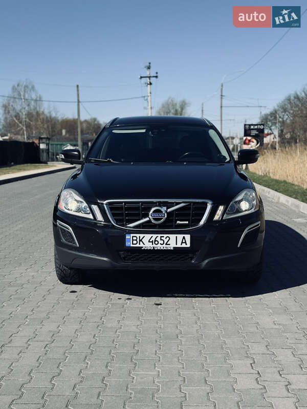 Volvo Xc60 (2010)