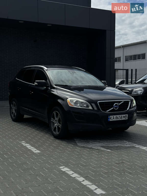 Volvo Xc60 (2010)