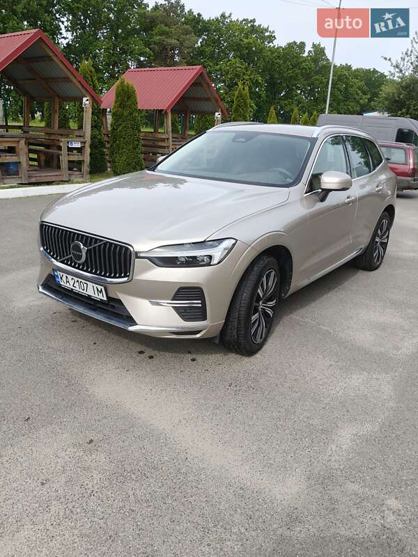 Volvo Xc60 (2022)