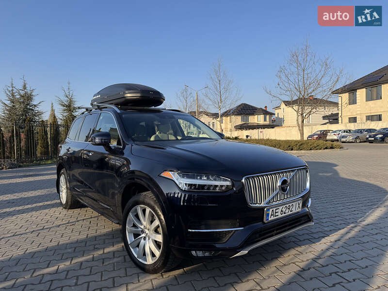 Volvo Xc90 (2016)