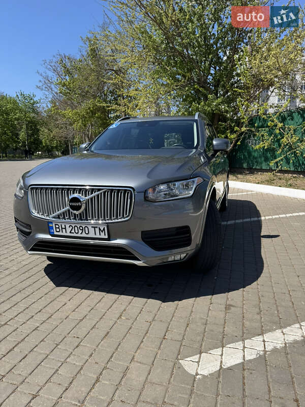 Volvo Xc90 (2015)