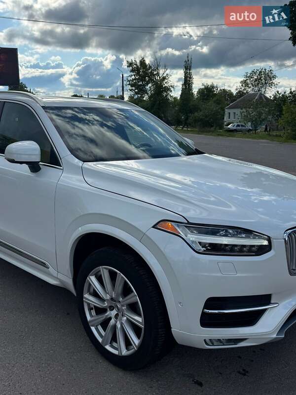 Volvo Xc90 (2016)