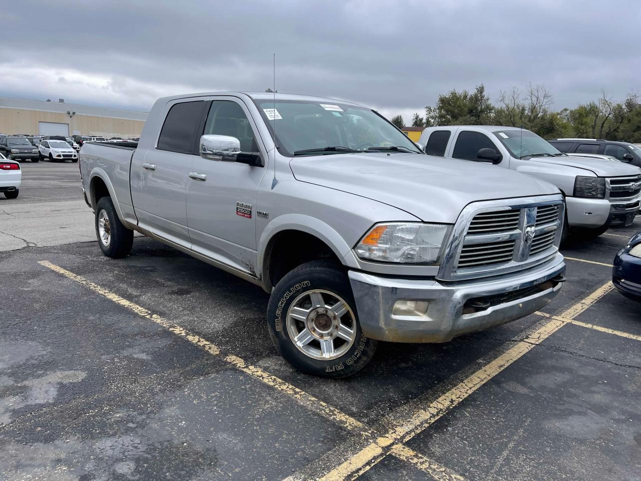Dodge Ram 2500 l (2012)