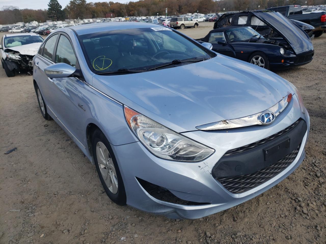 Hyundai Sonata hyb (2011)