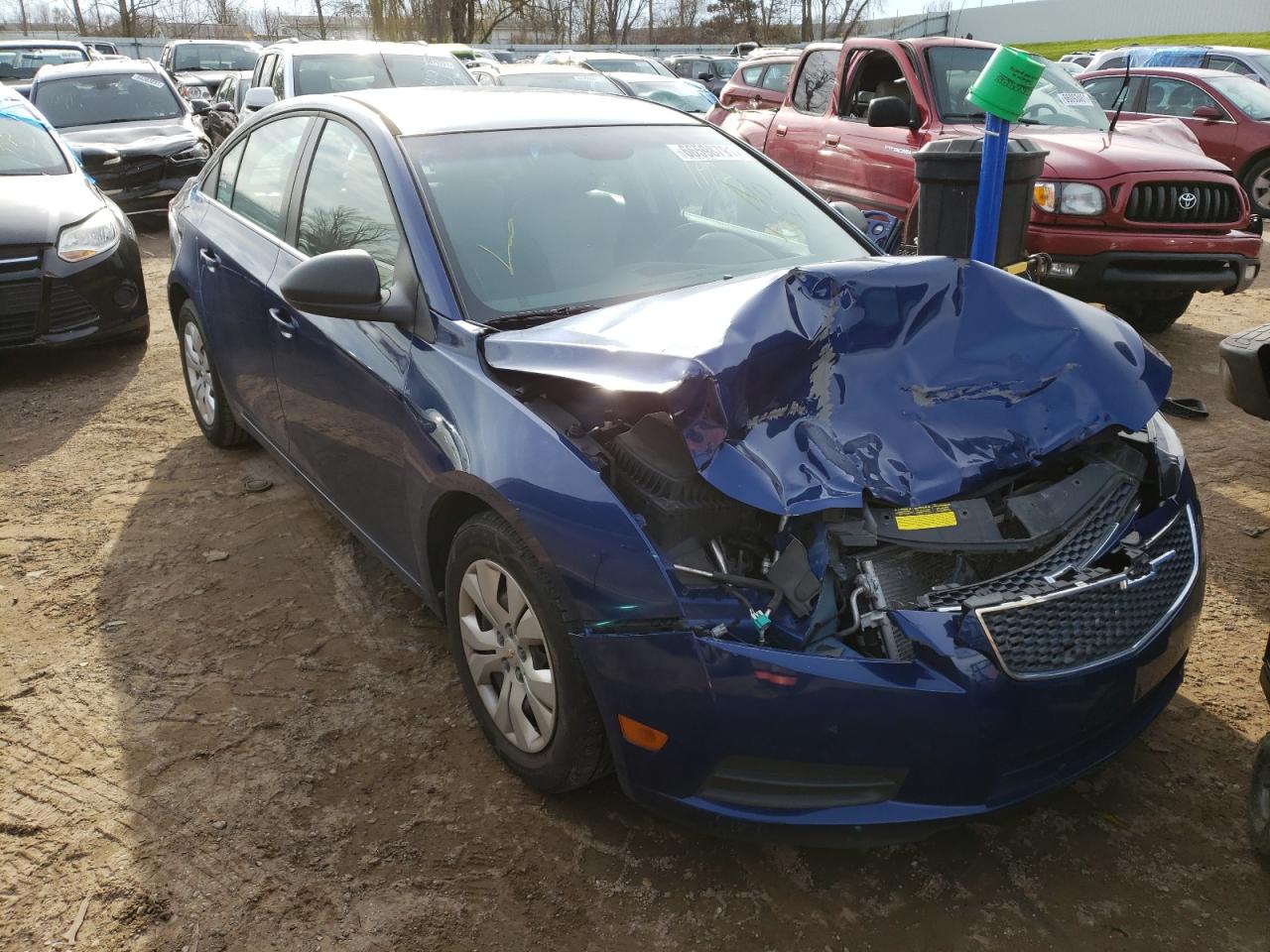 Chevrolet Cruze ls (2012)