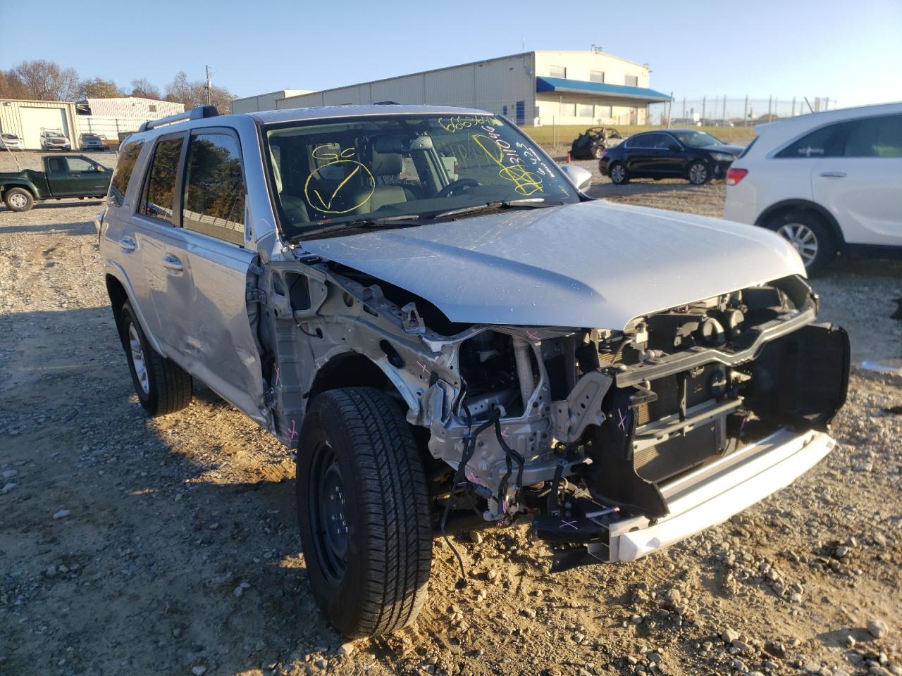 Toyota 4runner sr (2019)