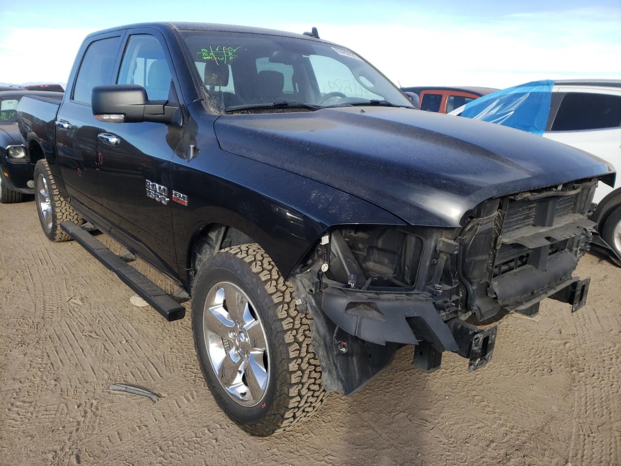 Ram 1500 slt (2018)