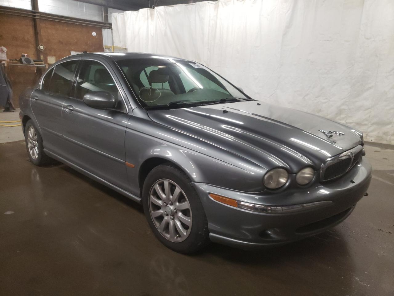 Jaguar X-type 2.5 (2003)